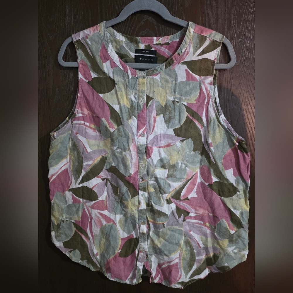 Tahari Linen Pink and Green Leaf Print Sleeveless Blouse